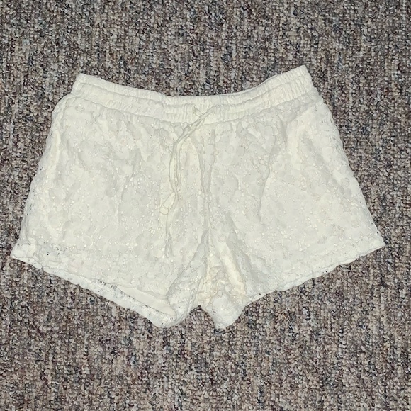 Girl’s Justice Doily Shorts Size 12 - Picture 1 of 4